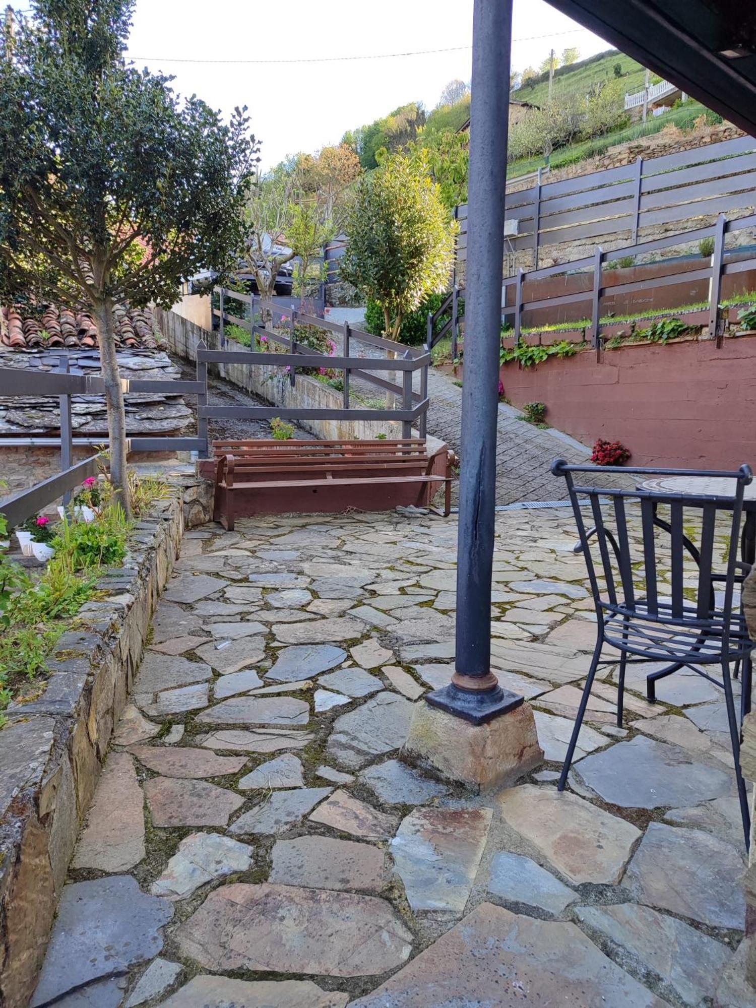 La Casina De Santulaya Villa Adrales ภายนอก รูปภาพ